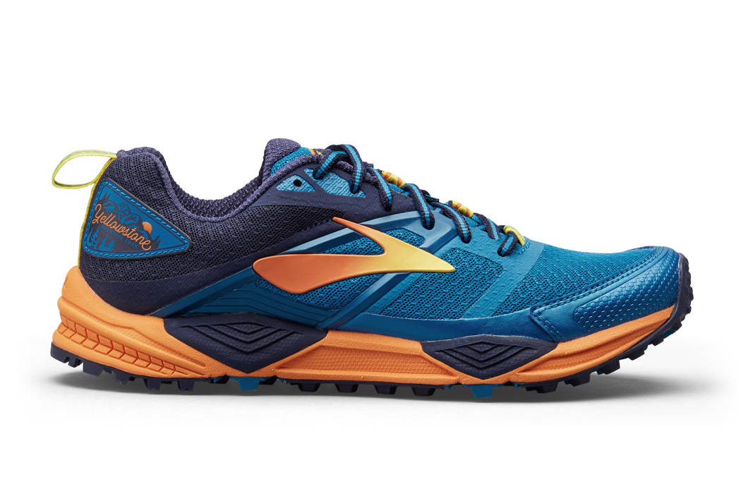 brooks cascadia 10 vs 11